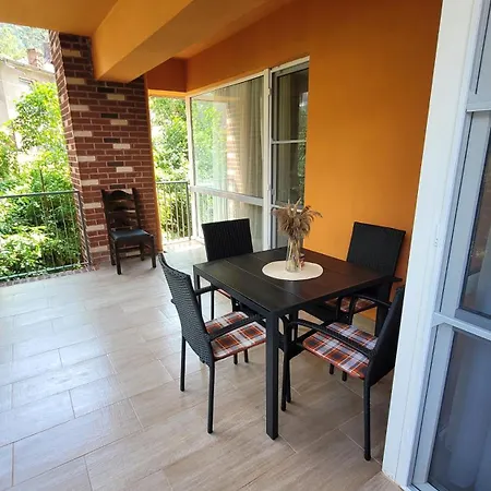 Belleview Family Apartment